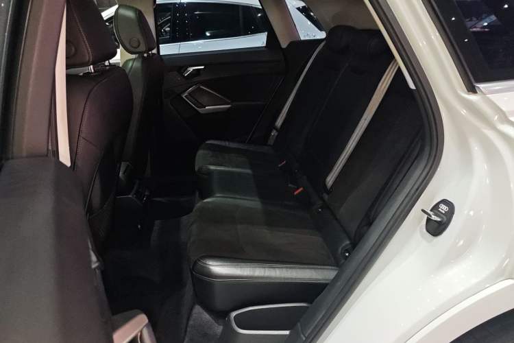 Used Audi Q3 2020 35 TFSI Fashion Dynamic Model
