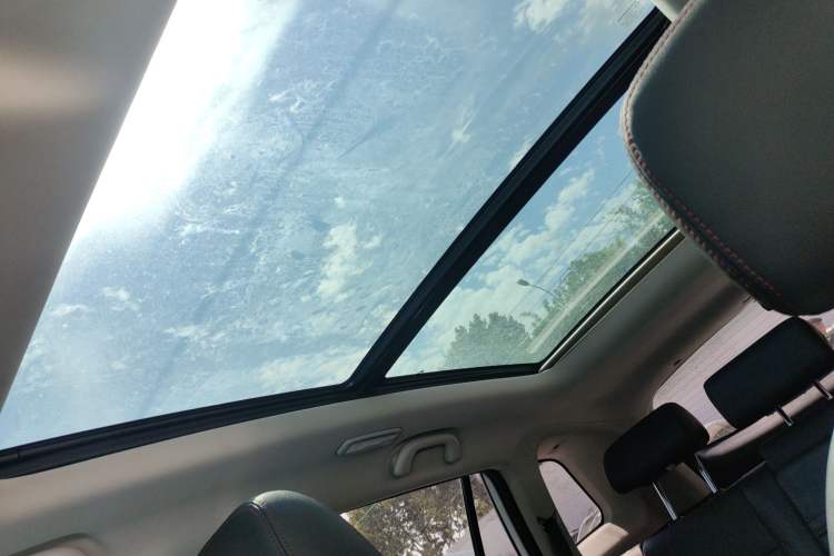 Used Changan CS75 2017 Shangkui Edition 1.5T Automatic Fengxiang Model