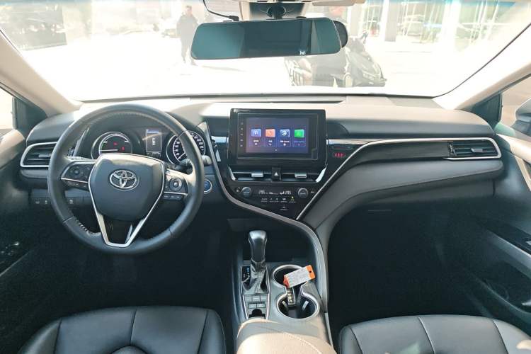 Used Toyota Camry 2021 Dual-Motor 2.5 HGVP Leading Edition
