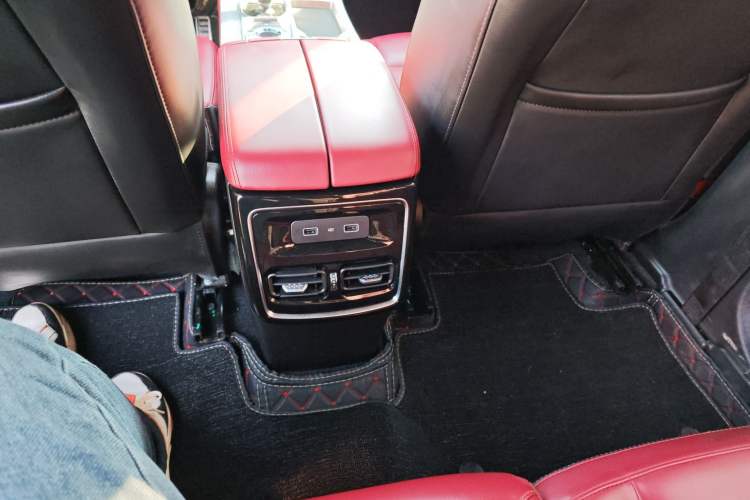 Used JETOUR X70 PRO 2023 1.6T DCT Enjoy PRO 7-Seater