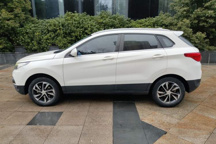 Used BAIC Senova X55 2016 1.5L Manual Elite Edition
