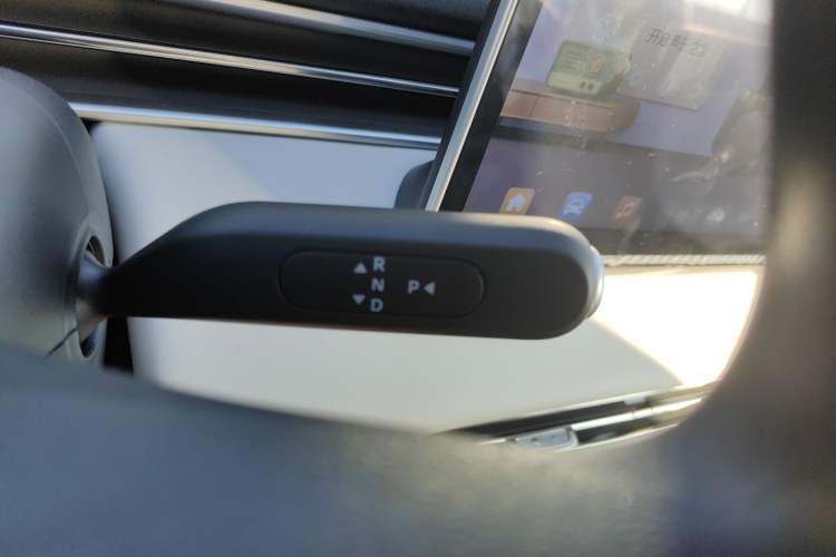 Used Dongfeng NAMMI 01 2024 New Edition 330 Air
