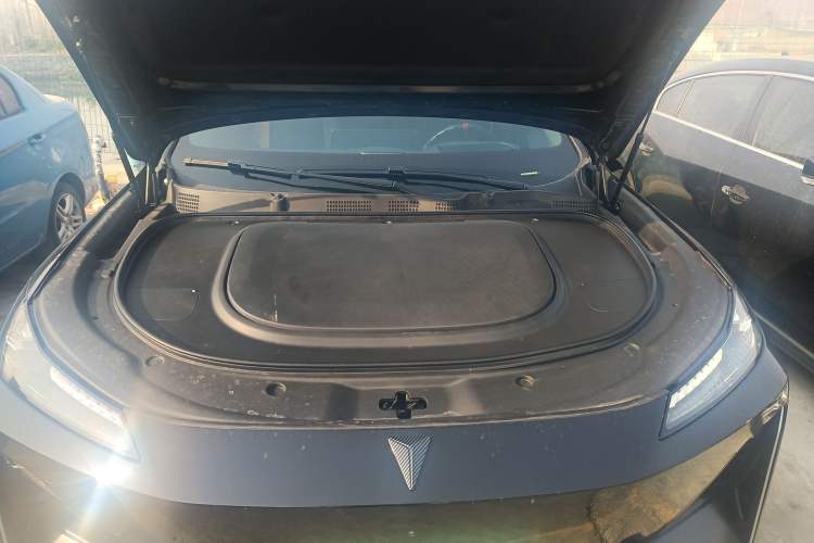 Used  S07 2024 215Max Range-Extended Version
