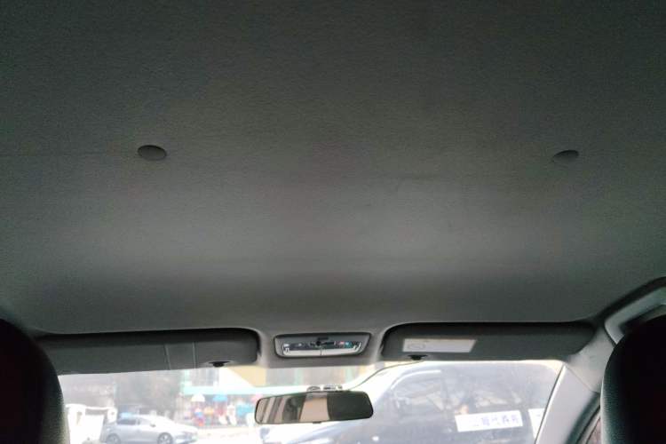 Used Toyota YARiS L 2018 1.5E CVT Champion Limited Edition
