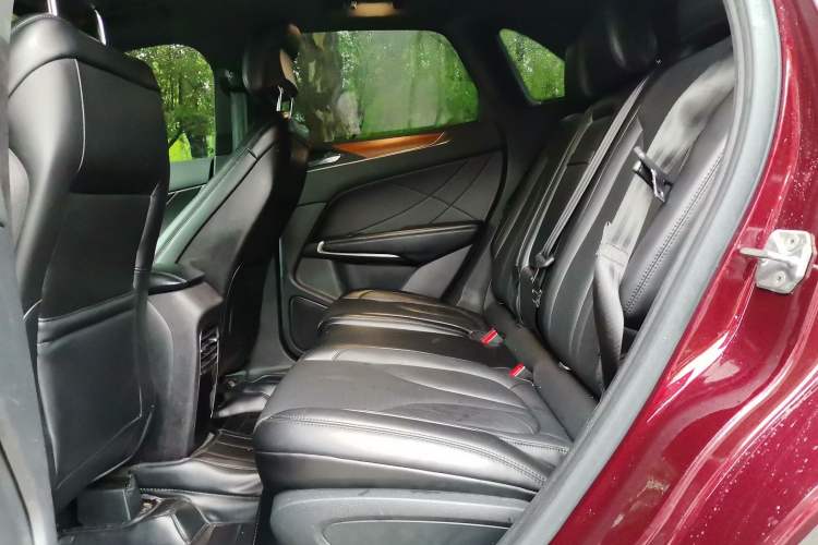 Used Lincoln MKC 2016 2.0T Four-Wheel Drive Luxury Edition
