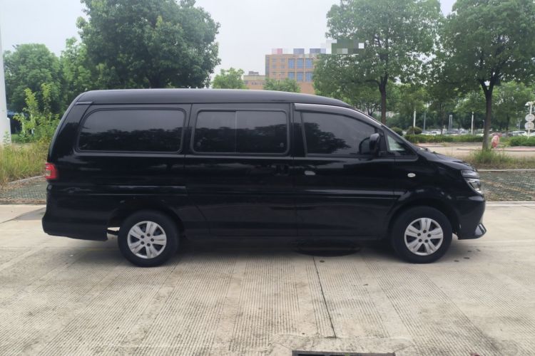 Used FORTHING Lingzhi 2024 M5L 1.5T Manual Comfort 7-Seater
