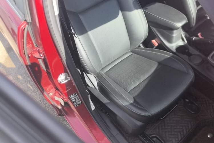 Used Ford Escort 2015 1.5L Manual Fashion Edition