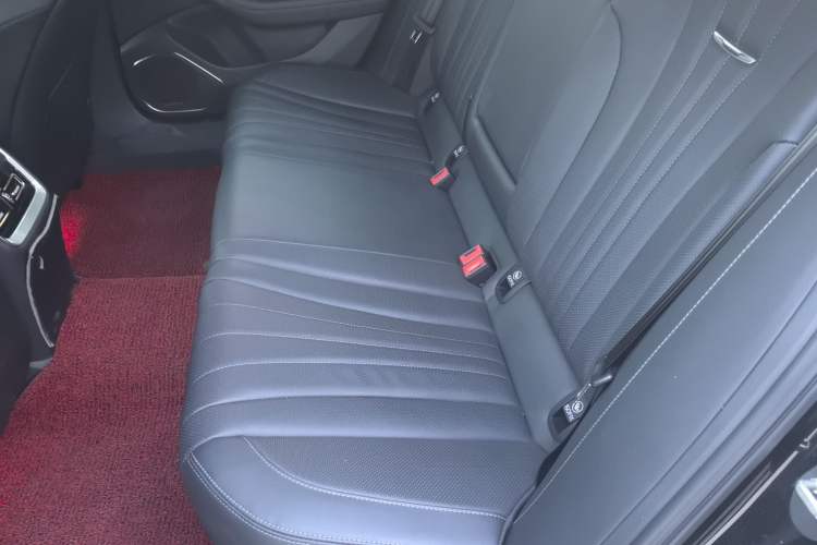 Used Hongqi H5 2024 1.5T DCT Smart Connect Flagship Edition
