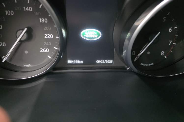 Used Land Rover Range Rover Evoque 2018 240 PS SE Smart Brilliance Edition
