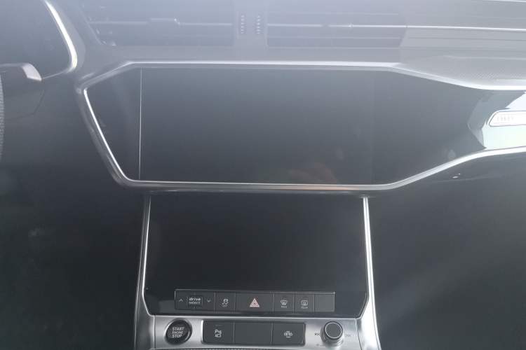 Used Audi A6L 2022 40 TFSI Luxury Dynamic Model
