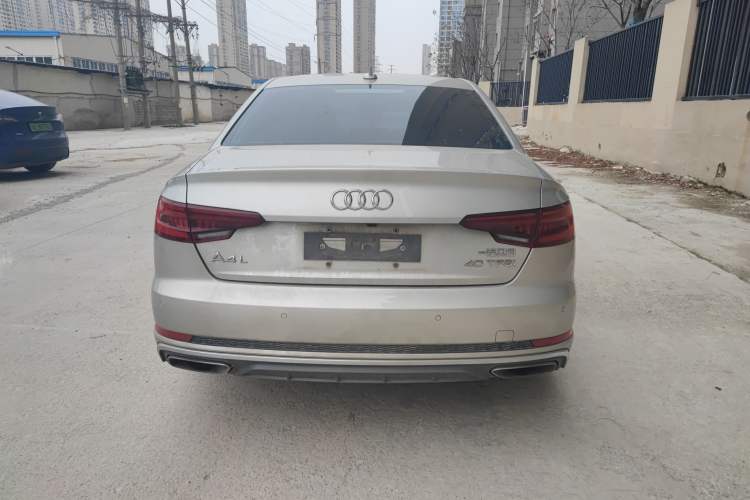Used Audi A4L 2019 40 TFSI Fashion Edition China VI Emission Standard
