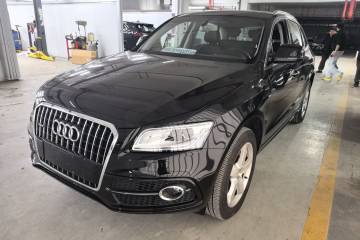 Used Audi Q5 2018 Collector's Edition 40 TFSI Ambition Model