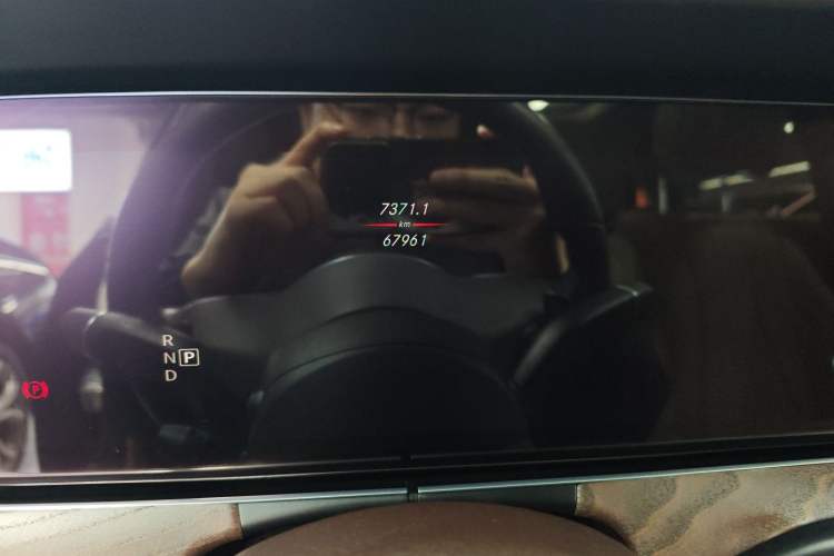 Used Mercedes-Benz E-Class 2019 Facelifted E 300 L Stylish Version
