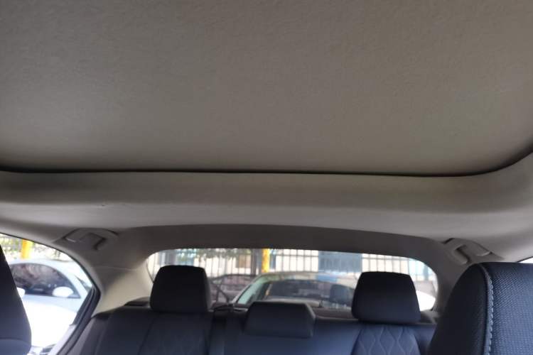 Used Toyota Corolla 2021 Dual-Motor 1.8L E-CVT Elite Edition
