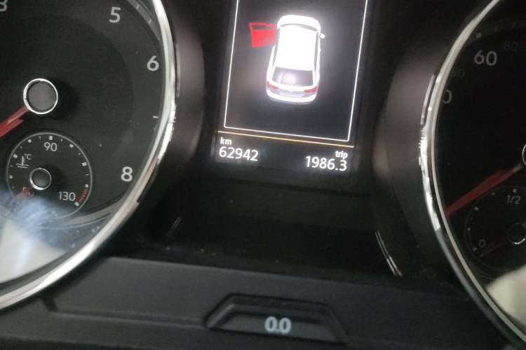 Used Volkswagen Tiguan L 2018 330TSI Automatic Two-Wheel Drive Luxury Edition
