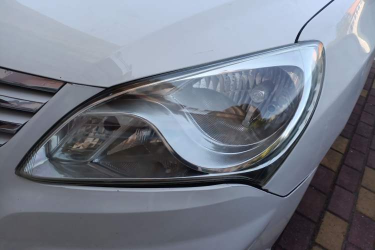 Used Hyundai Celesta 2011 1.6L automatic luxury version
