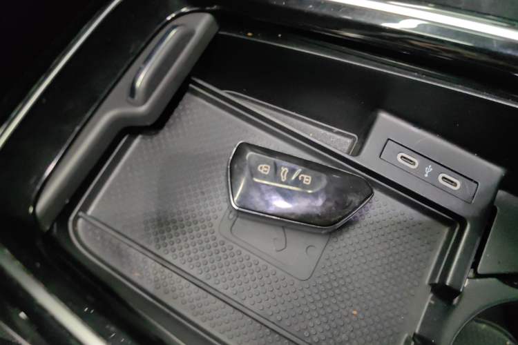 Used Volkswagen ID.4 X 2022 Smart Enjoyment Long-Range Edition