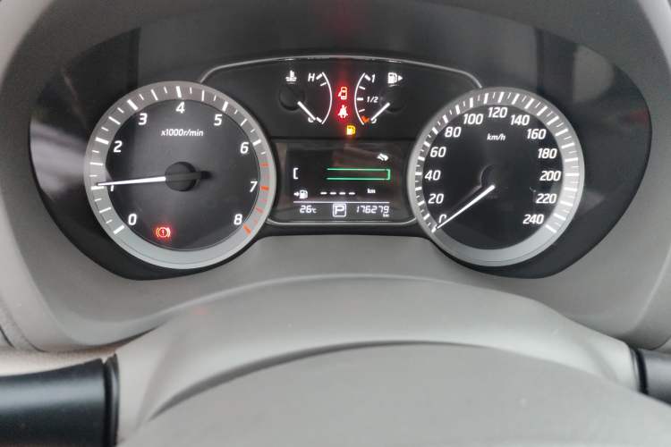 Used Nissan Sylphy 2012 1.8XL CVT Luxury Edition
