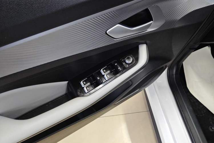 Used Geely Auto Binray 2024 Binrui COOL 1.5T DCT Champion Edition
