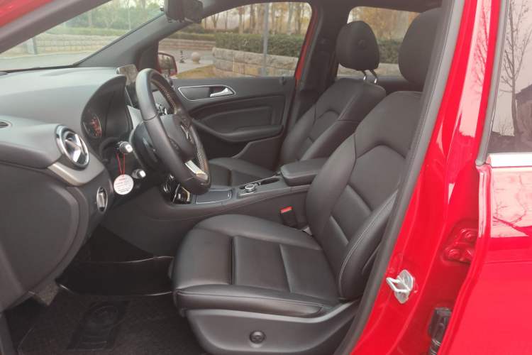 Used Mercedes-Benz B-Class 2015 B 200 Fashion Model