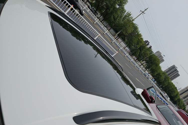 Used Buick Envision 2020 Encore GX S 652T Two-Wheel-Drive Limited-Edition S Sport Version
