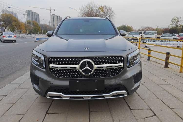 Used Mercedes-Benz GLB 2020 Facelift GLB 200 Fashion Edition
