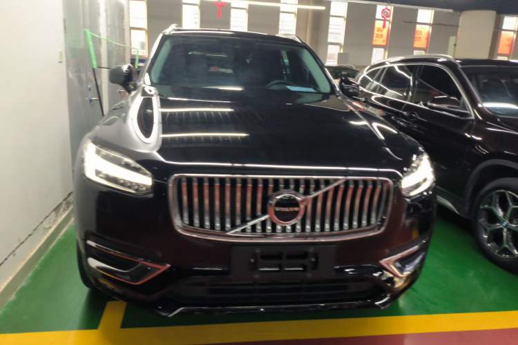 Used Volvo XC90 2020 T6 Zhiyi Luxury 7-Seater
