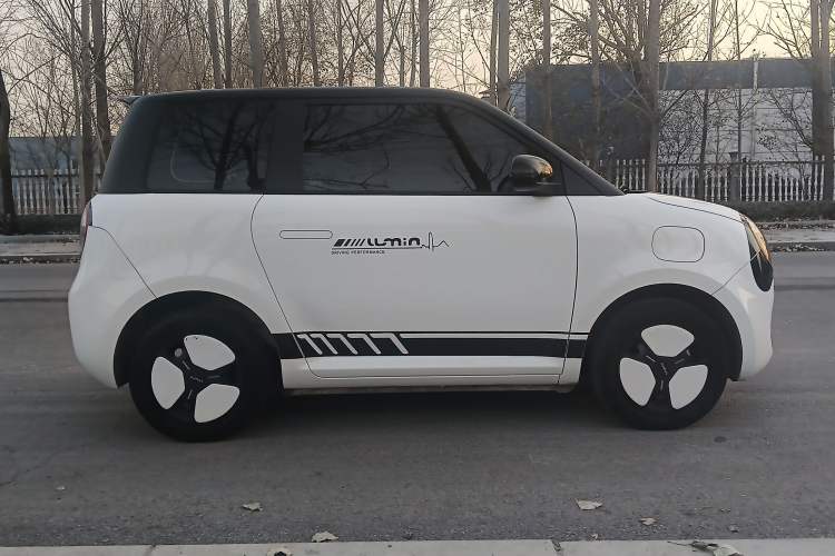 Used  Lumin 2024 301km Launch Edition
