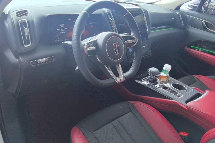 Used Hongqi HS3 2023 1.5T Two-Wheel Drive Shanwei Edition