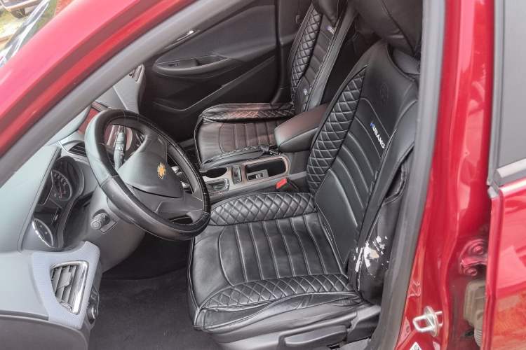 Used Chevrolet Cruze 2018 320 Automatic Pioneer Sunroof Edition
