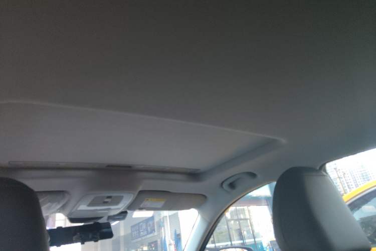 Used MG 5 2021 180 DVVT CVT Youth Luxury Edition
