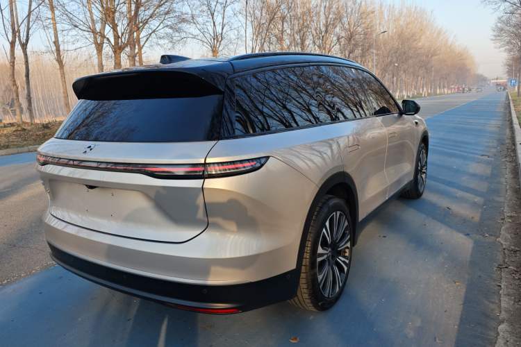 Used Nio ES8 2023 75 kWh
