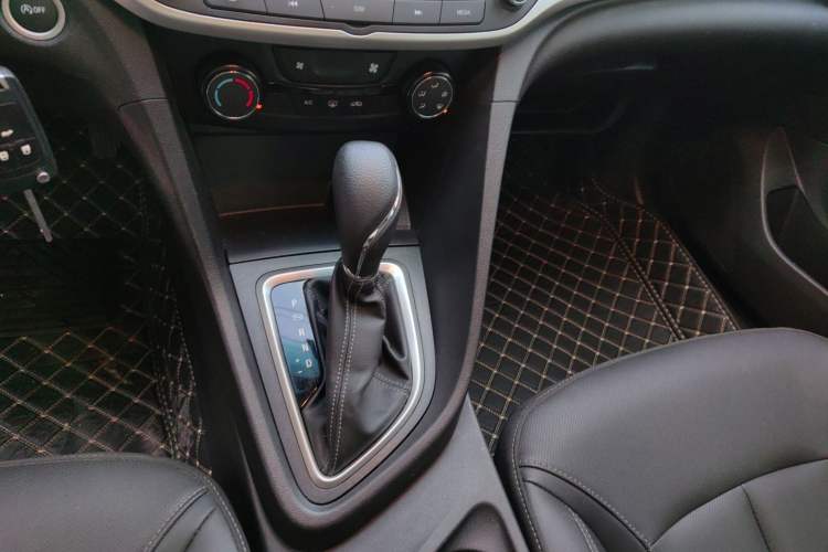 Used Buick GT 2021 Revised Version 1.3T Automatic Mild Hybrid Elite Edition
