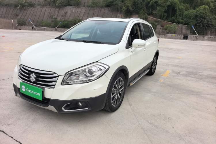 Used Suzuki S-Cross 2015 1.4T Automatic Two-Wheel Drive Prestige Model
