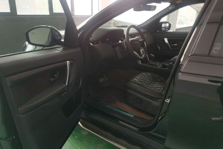 Used Land Rover Discovery Sport 2022 Restyled 249 PS R-Dynamic SE Performance Tech Edition 5 Seats
