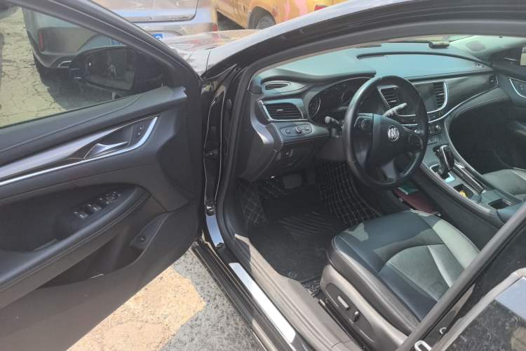 Used Buick LaCrosse 2022 652T Luxury Version
