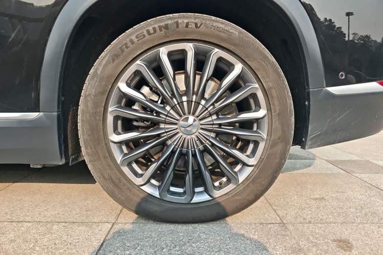 Used Nio ES8 2020 580 km Range Six-Seater Version
