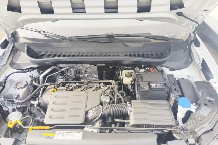 Used Volkswagen Tharu 2025 New Sharp 1.5L Ambitious Edition
