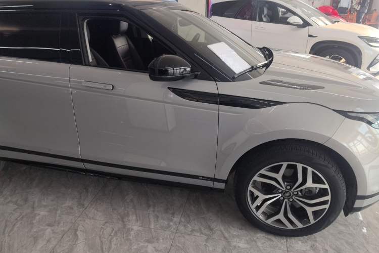 Used Land Rover Range Rover Evoque 2021 Range Rover Velar 249 PS R-Dynamic S Performance Edition
