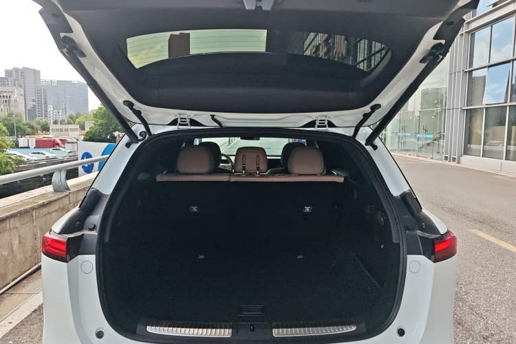 Used XPeng G9 2025 625 Long-Range Max
