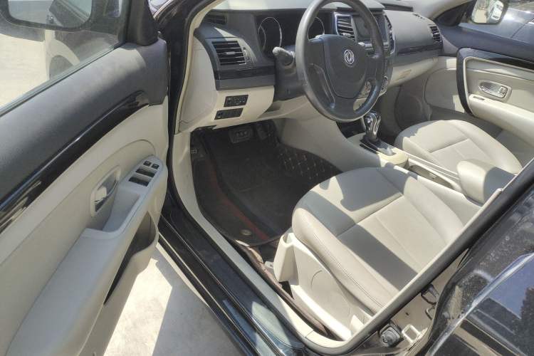 Used Dongfeng Aeolus A60 2016 1.6L Automatic Luxury Model
