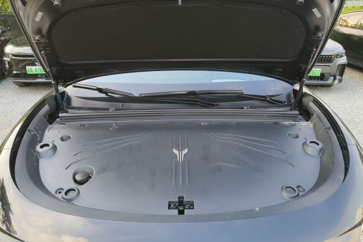 Used VOYAH COURAGE 2024 Four-Wheel Drive Global Edition
