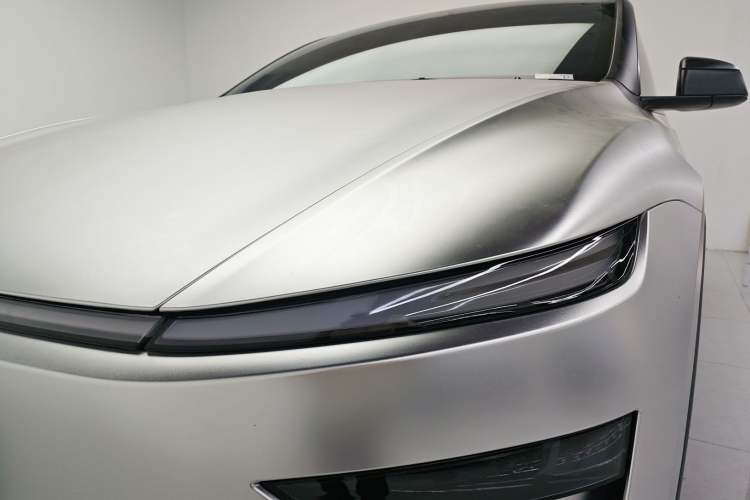 Used Tesla Model Y 2025 Long-Range All-Wheel Drive First Edition
