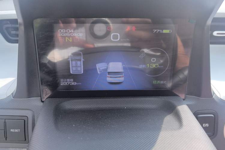 Used Wuling Hongguang MINIEV 2021 Macaron Premium Model – Lithium Iron Phosphate
