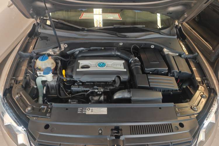 Used Volkswagen Passat 2015 1.8TSI DSG Prestige Edition
