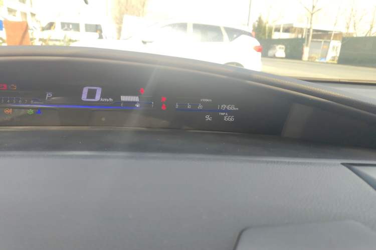 Used Honda Jade 2017 1.8L automatic Comfort version 5 seats