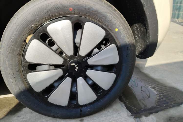 Used Wuling Bingo 2025 333 km Lingxi Connected Version

