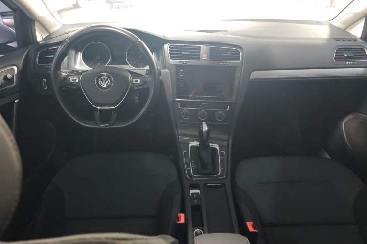 Used Volkswagen Golf 2020 280TSI DSG Comfort Version
