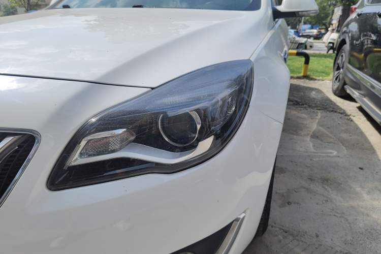 Used Buick Regal 2015 2.0L Leading Fashion Edition
