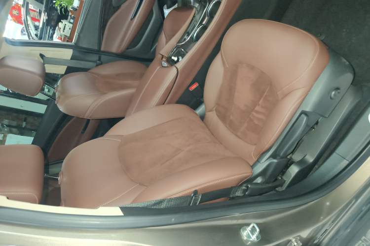 Used Buick Envision 2016 20T Two-Wheel-Drive Elite Model
